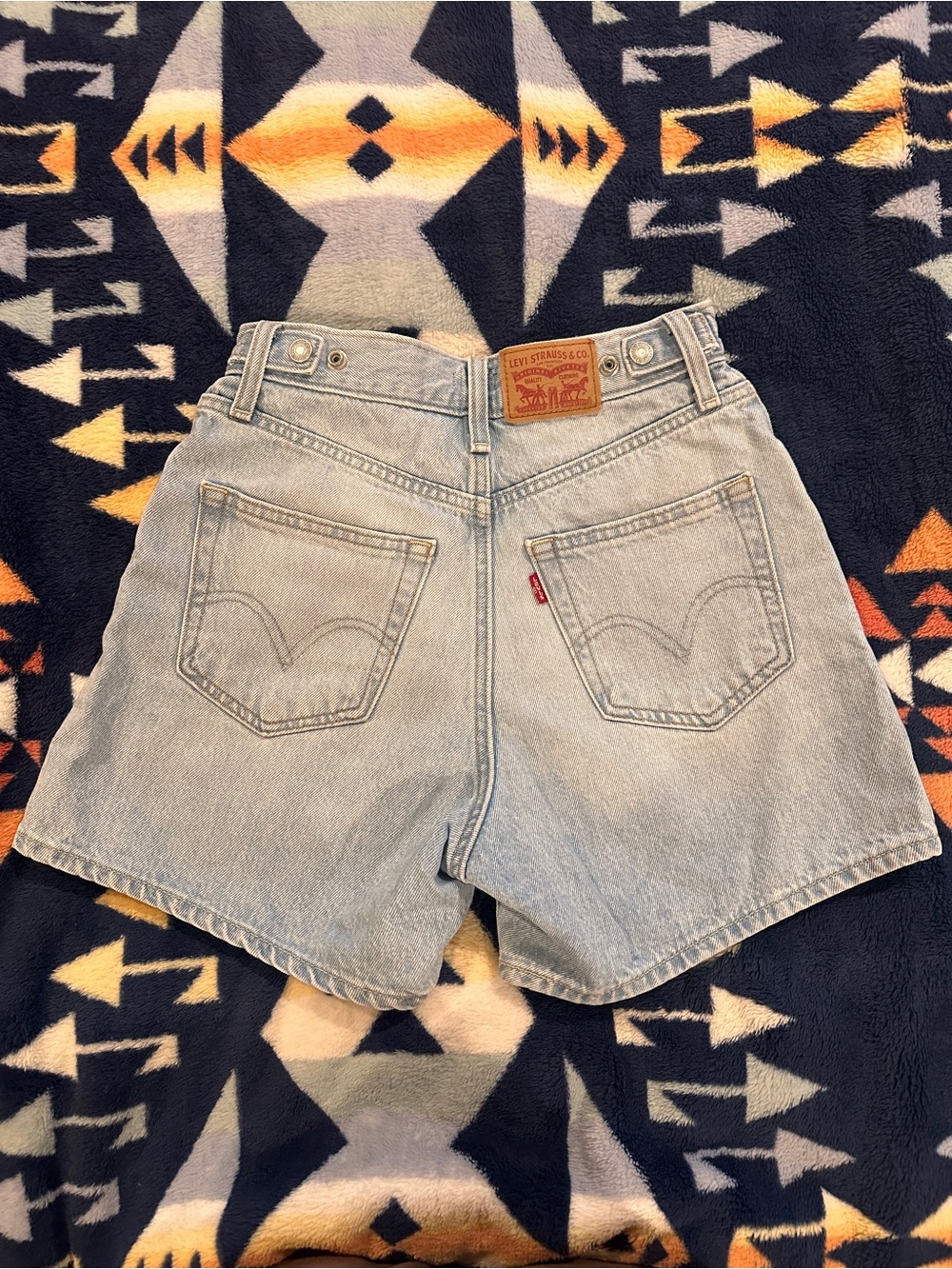 Levi's Cinch Waist Jean Shorts - Picture 2 of 5